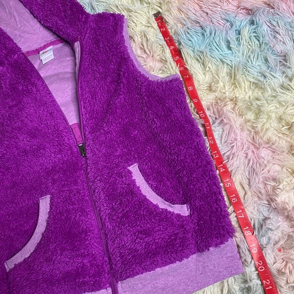 Circo purple plush furry bear vest/jacket - Picture 8 of 8